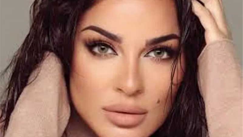 نادين نجيم تطمئن جمهورها: 