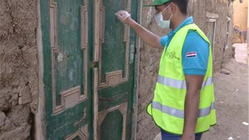 الأورمان انتهت من توزيع اللحوم البلدية فى قرى أسيوط. صور