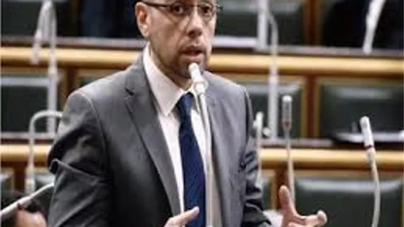النائب محمد فؤاد محذرا من تكرار التسرب البترولى:عدم الوعى يهدد بكارثة حقيقة