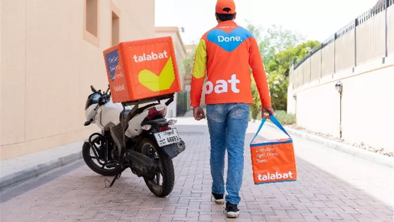 تطبيق «طلبات» يوفر 50 ألف وظيفةٍ ويضخ استثمارات ويدعم خطة الدولة في التحول الرقمي