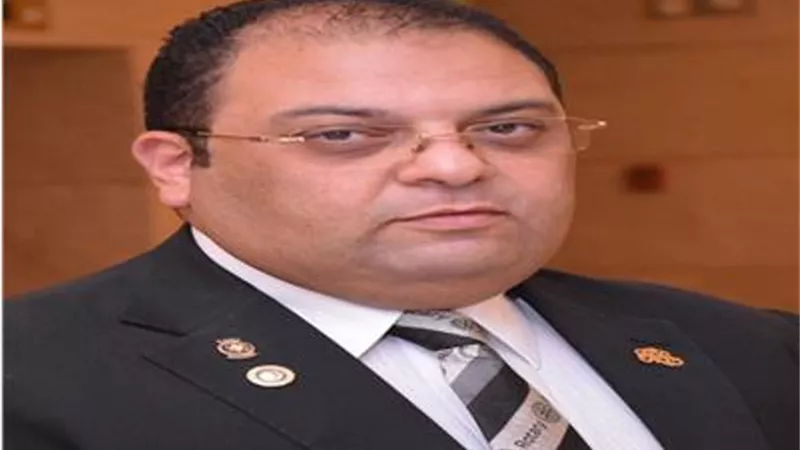 خبير اقتصادي: الفاتورة الإلكترونية بدأت في أمريكا وتعبر عن رغبة الدولة في مكافحة الفساد