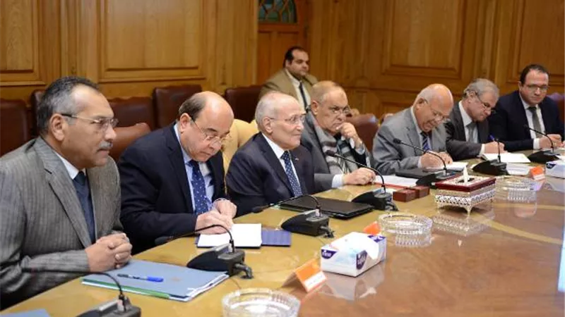 لحل أزمة مخلفات القمامة.. وزراء 