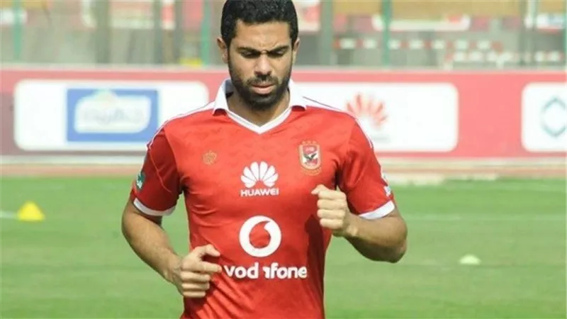 تفاصيل توقيع احمد فتحى للزمالك واشتعال الازمة مع الاهلى