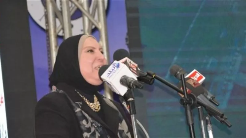 د نيفين جامع : الحكومة تؤهل أصحاب المشروعات الصغيرة ماديا ومعنويا