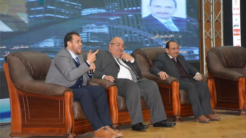 نائب رئيس جامعة السويس : مصر لن تنهض الا بالمشروعات الصغيرة