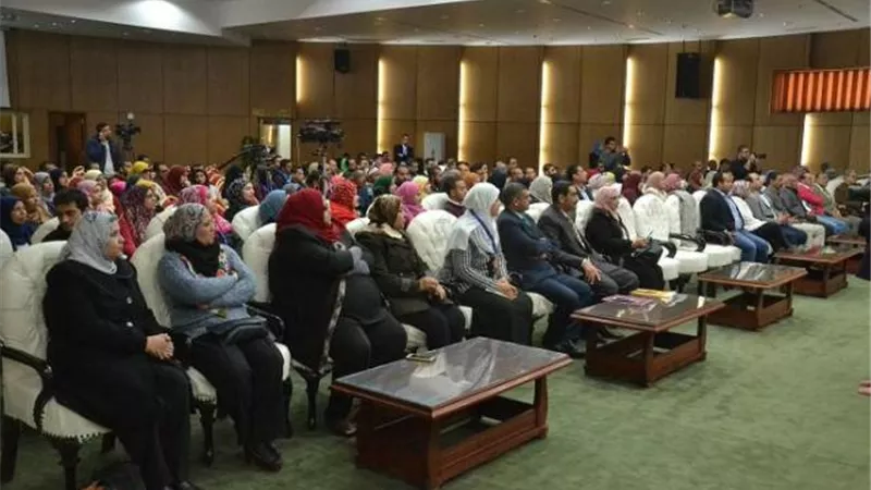 بروتوكول بين المحافظة وجهاز تنمية المشروعات لتوريد مخرجات المشروعات الجديدة .