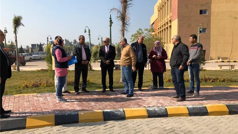 رئيس جامعة كفر الشيخ يتابع استعدادات استضافه أسبوع شباب الجامعات