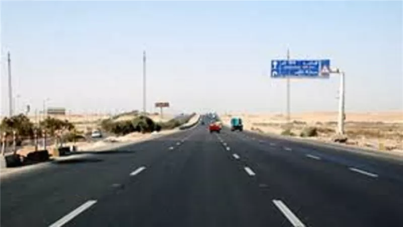 فتح طريق العلمين الصحراوى بعد زوال الشبورة