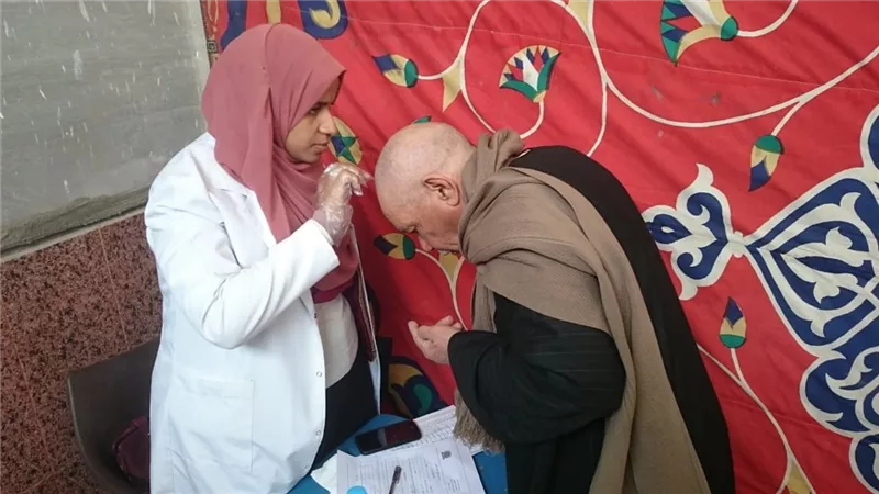 قافله جنوب الوادى تعالج 474 مواطن بقريه الرواتب بابوتشت