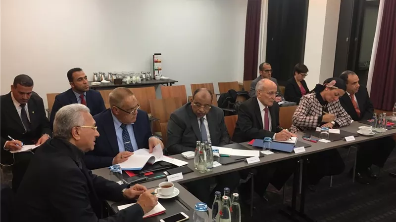 الوفد الوزارى المصرى ببرلين يزور كبرى شركات تدوير المخلفات العالمية