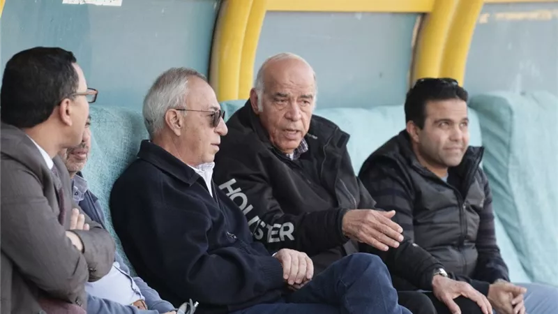 عثمان و ابوجريشة يشهدان استعدادات الدراويش لمواجهة بتروجت