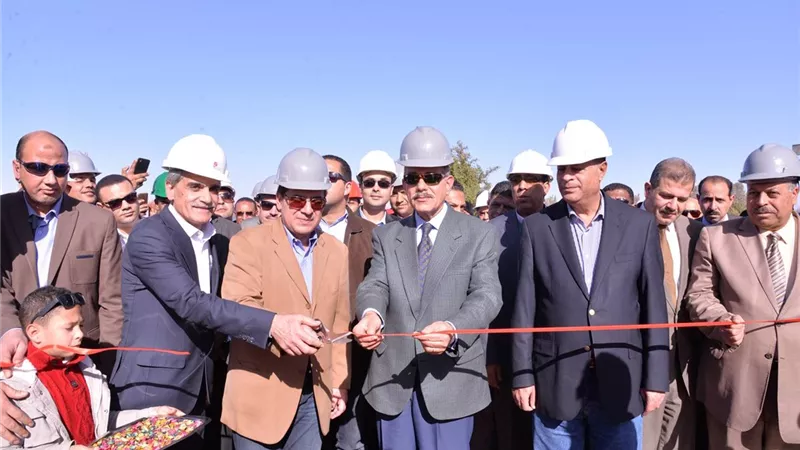 وزير البترول ومحافظ أسيوط يشهدان التشغيل التجريبى لمستودع النيل للبترول باستثمارات 120 مليون جنيه