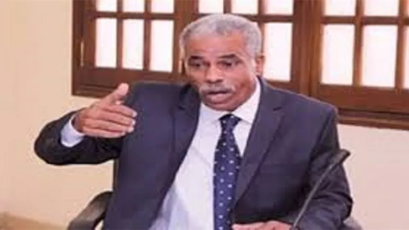 نقيب الصيادين بالسويس يحذر من 