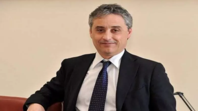 سفير مصر لدى الاتحاد السويسري يودع رئيس مجلس الوزراء