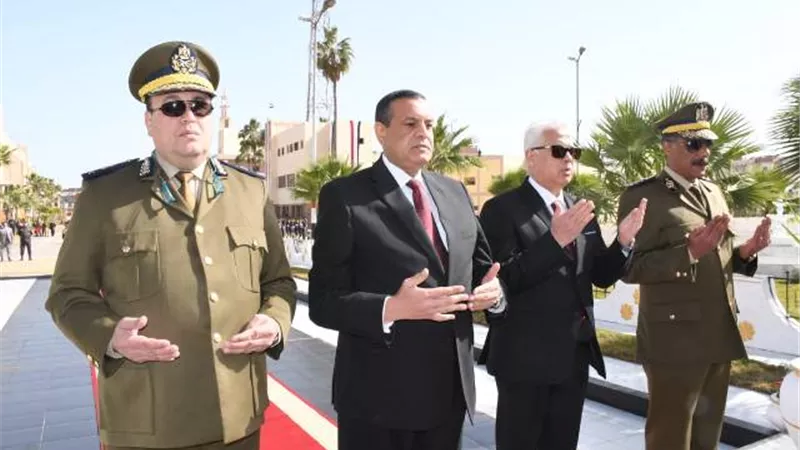 محافظ البحيرة يشارك ضباط الشرطة احتفالاتهم بعيدهم