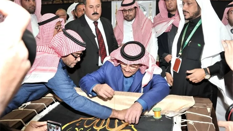 نُقلي يفتتح الجناح السعودي بمعرض القاهرة الدولي للكتاب