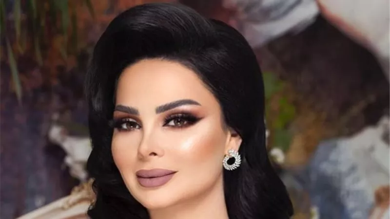 هشام عباس و ديانا كرزون يغنون 