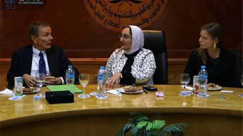 عميد الإعلام تستقبل وفد جامعة اتونما الإسبانية ..وتوقع بروتكول مع قناه ألمانية لتدريب الطلاب