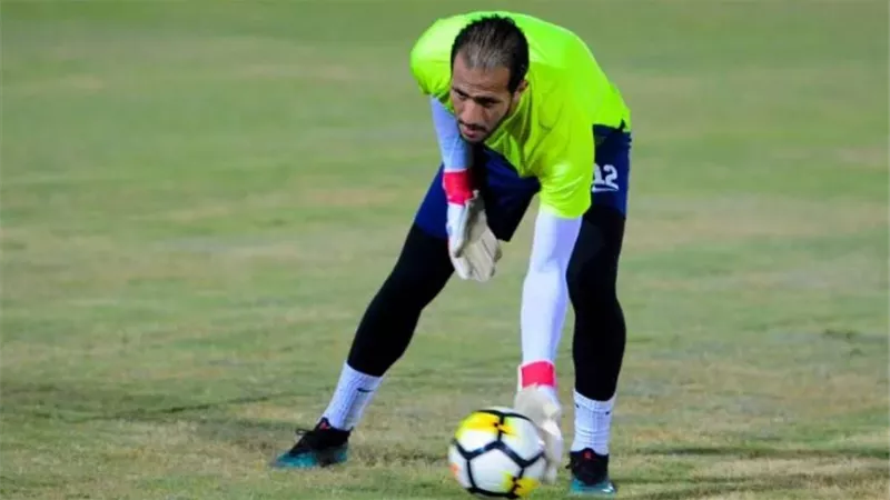 أسرار جلسة جروس مع حارس مرمى الزمالك بعد لقاء بيراميدز