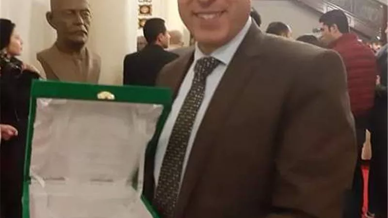 ملعب البلد أفضل برنامج رياضى فى استفتاء حزب الوفد