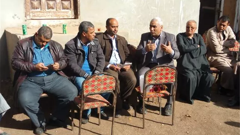 وكيل وزارة الري في لقاء بالمواطنين بقري أشمون