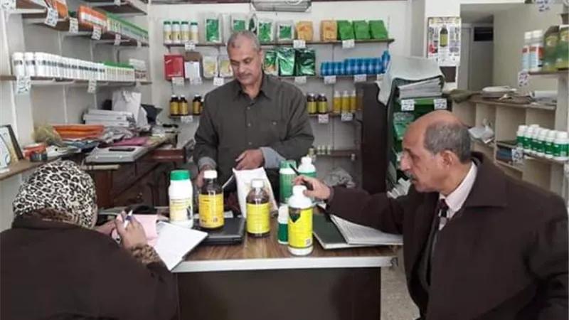 متابعة مكتب وزير الزراعة تكتشف خلو محلات الاسمدة بالزقازيق من المخالفات