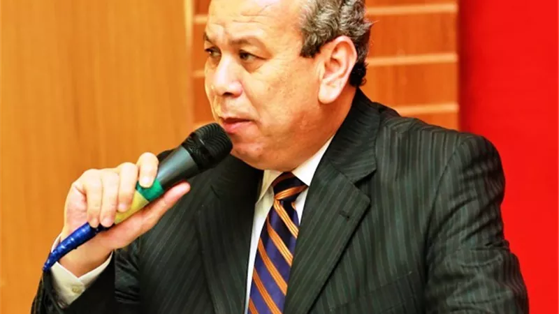 محافظ كفرالشيخ يعتمد رصف 7 طرق بمدينة الرياض