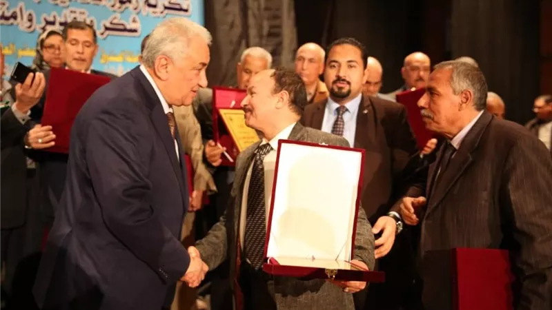 عاشور يبشر المحامين بزيادة المعاش في 2019.. ويؤكد: لن نسمح باحتلال النقابة