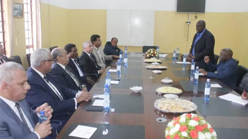 ابو ستيت يبحث مع رئيس زامبيا التعاون المشترك فى الزراعة