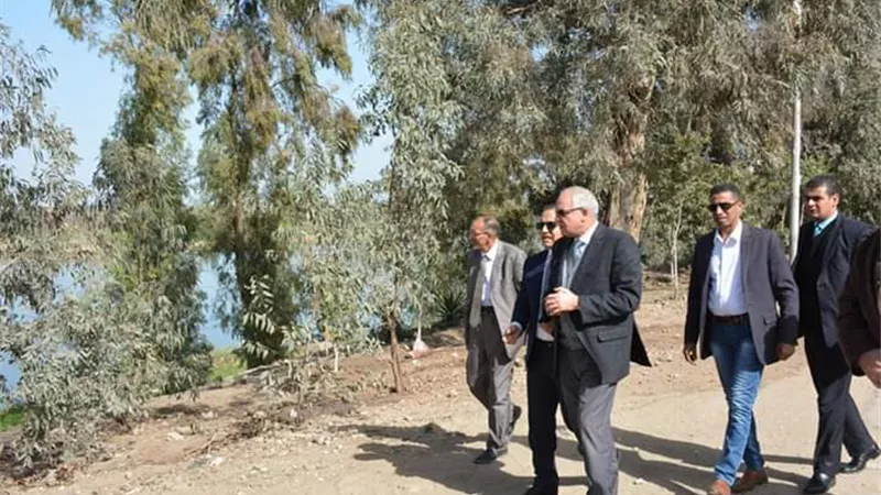 محافظ الجيزة يطالب رئيس منشأه القناطر بإجراء فحص للمعديات المائية بنطاق المدينه