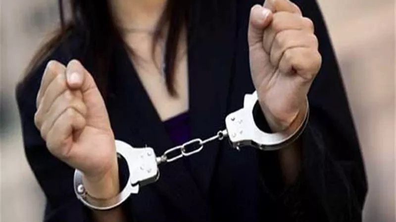 تلاعبت باسم شقيقتها للهروب من قضية دعارة