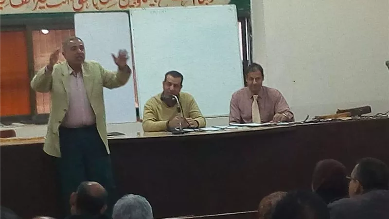استمرار توعية موظفى مدينة الزقازيق عن كيفية التعامل مع الازمات والكوارت