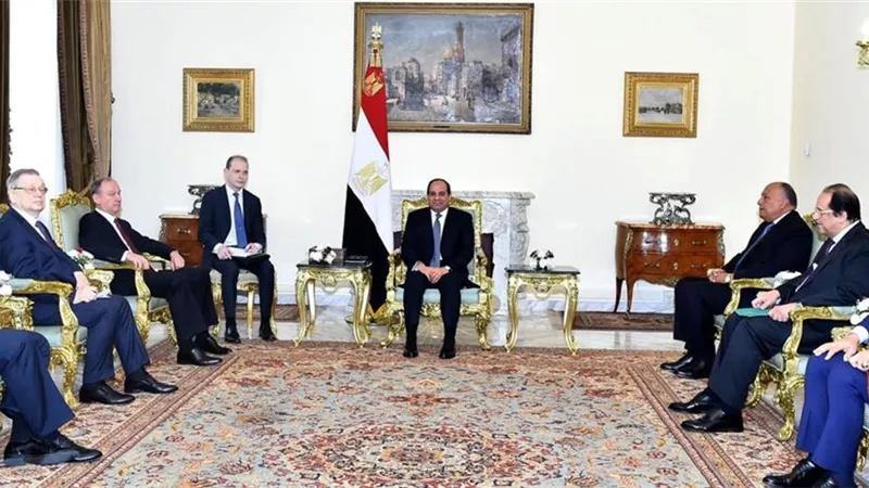 الرئيس السيسى يستقبل وفد روسي لبحث التعاون الأمنى
