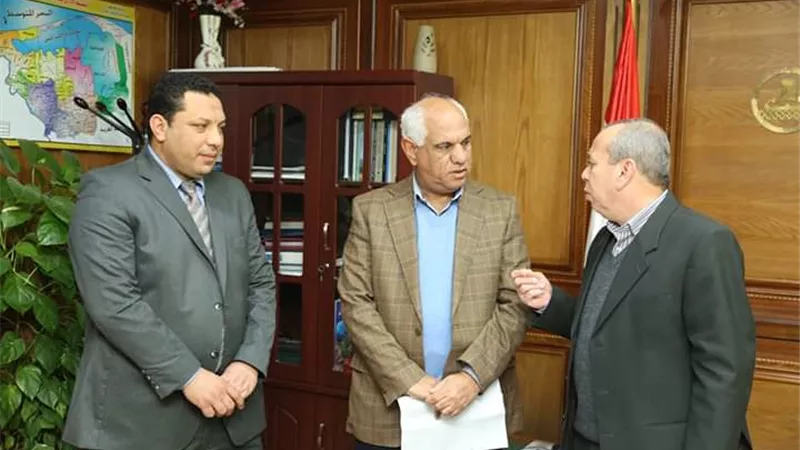 محافظ كفرالشيخ يتابع تشغيل محطات مياه الشرب ومستوى جودة المياه بفرع رشيد