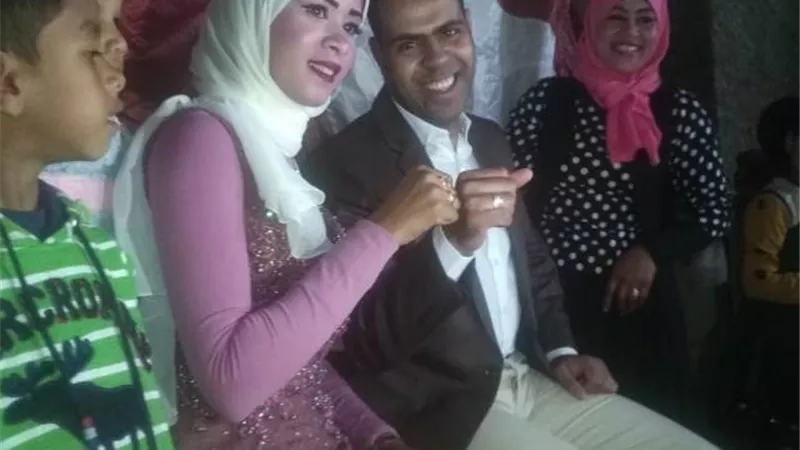 الف مبروك الخطوبة