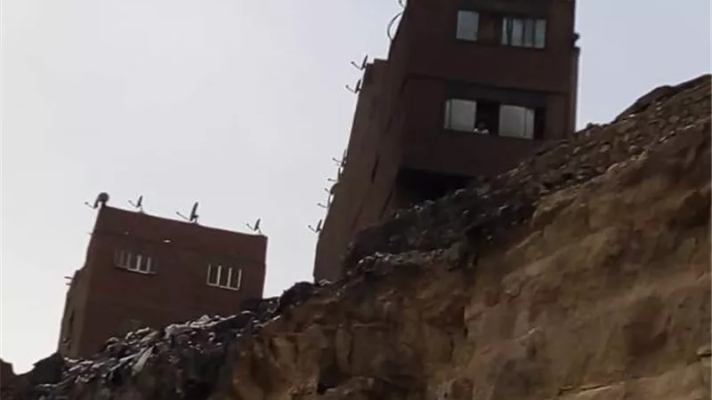 اخلاء 13 عقار بمنطقة الرزاز بحى منشأه ناصر
