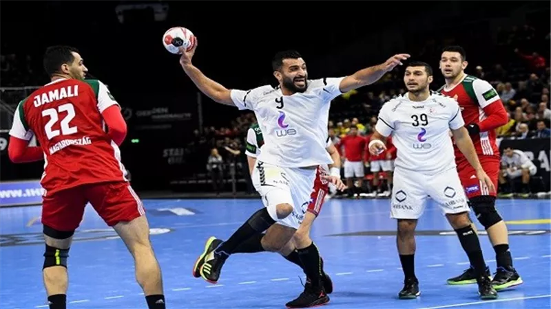 علي زين: خسارة منتخب اليد من قطر 