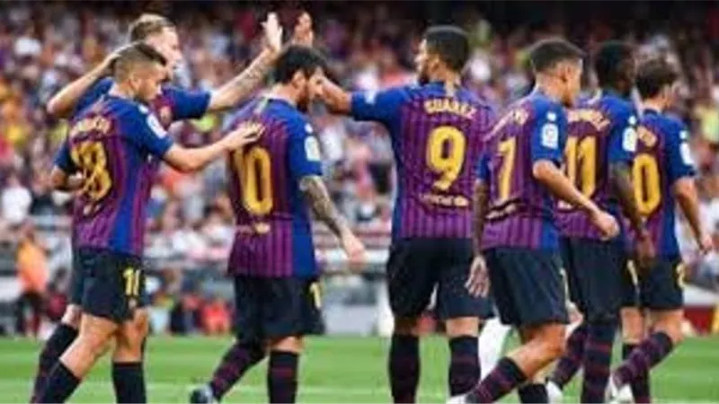 برشلونة يواجه إشبيلية اليوم على ملعب كامب نو