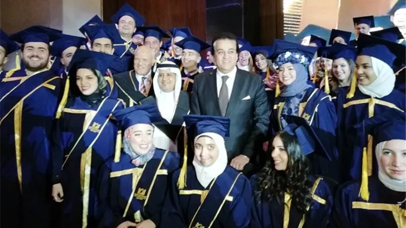 الجامعة العربية المفتوحة تحتفل بتخريج الدفعة 12 من 18 دولة بالصور