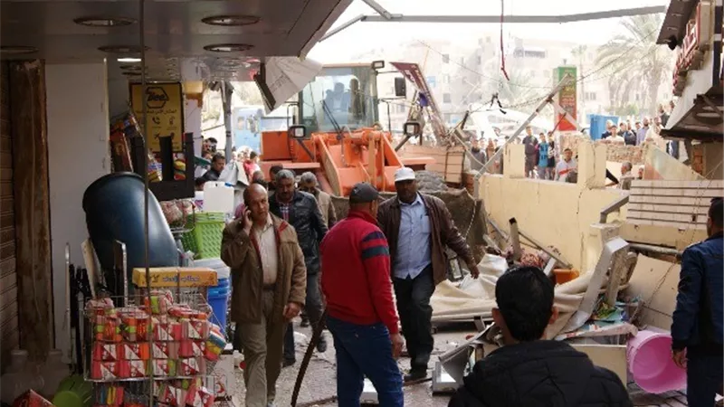 جهاز العبور يشن حملة إشغالات ومخالفات حفاظا علي المظهر الحضارى .. صور