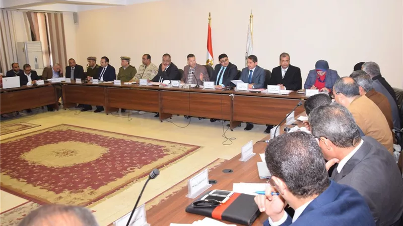 قوافل طبية بالقرى الأكثر احتياجا ببنى سويف بجهود مديرية الأمن