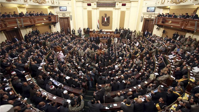 نائب بيلا والحامول يتضامن مع المعلمين في مطلبهم