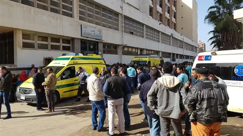 مصرع 16 شخص واصابة 61 اخرين في 3 حوادث طرق بالبحيرة.. صور