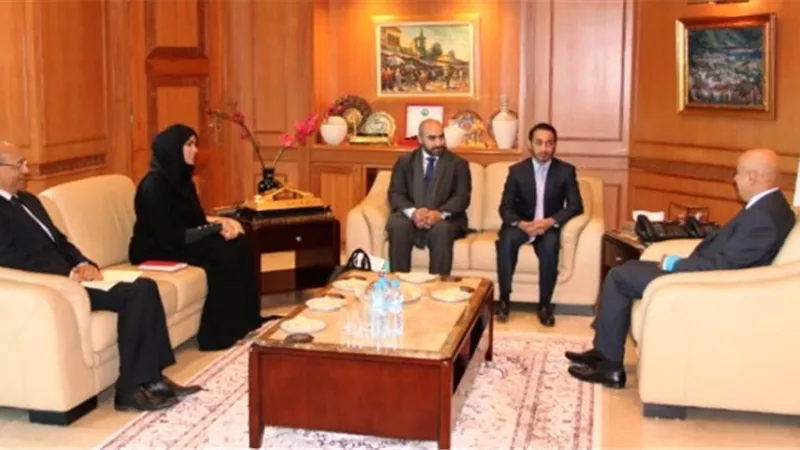 وفد من مؤسسة مبادرات محمد بن راشد آل مكتوم يزور مقر الإيسيسكو