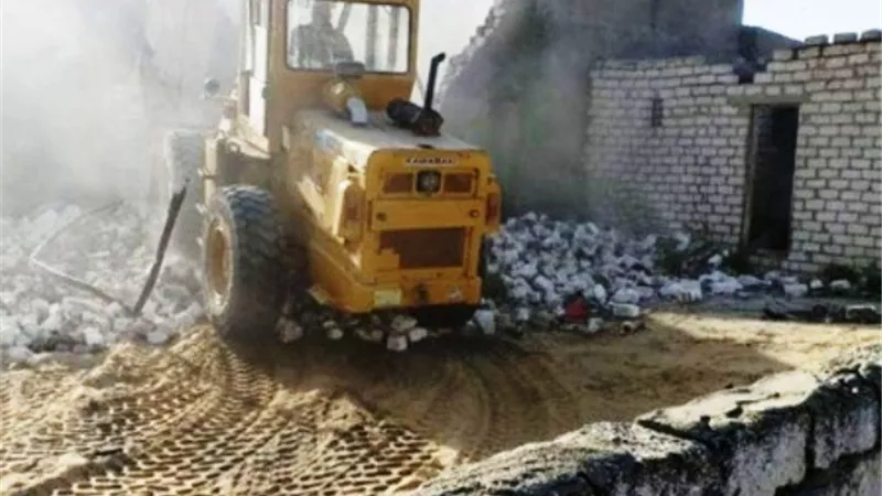 العناية الالهية انقذت قرية جلبانة بالقنطرة شرق بعد السيطرة على حريق بمخزن