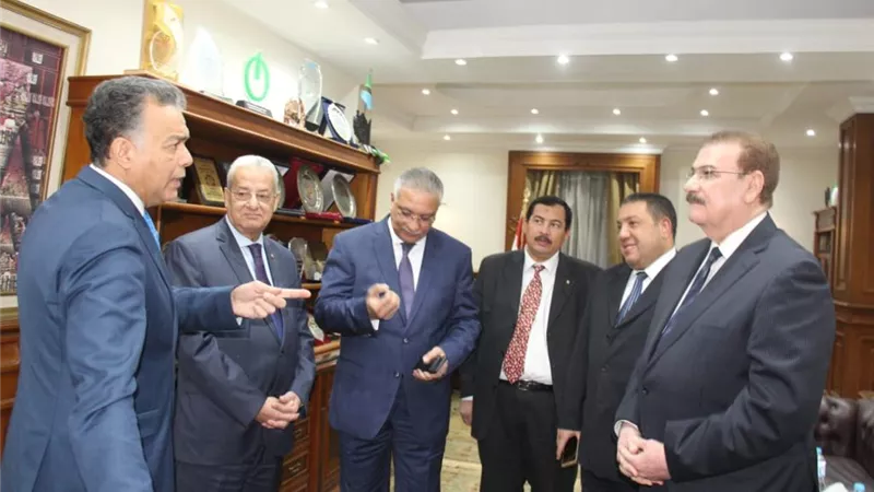 جمعية خريجي «هندسة عين شمس» تكرم محلب والعصار وضاحي وعدد من الوزراء ..صور
