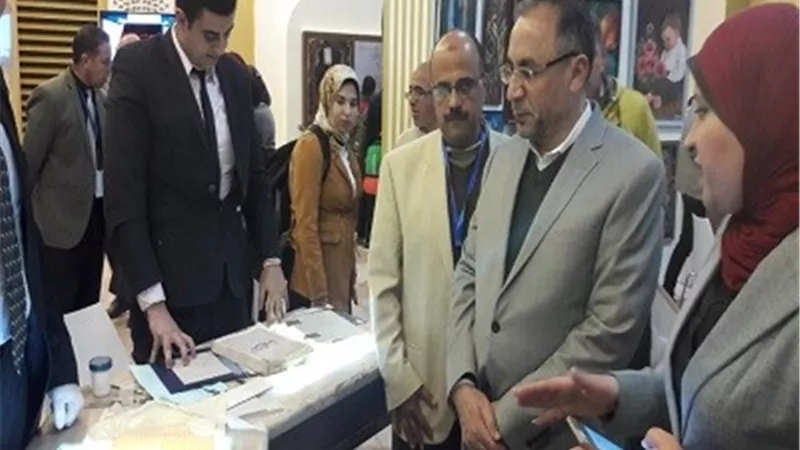 عفيفي : يتفقد جناح الأزهر بمعرض الكتاب