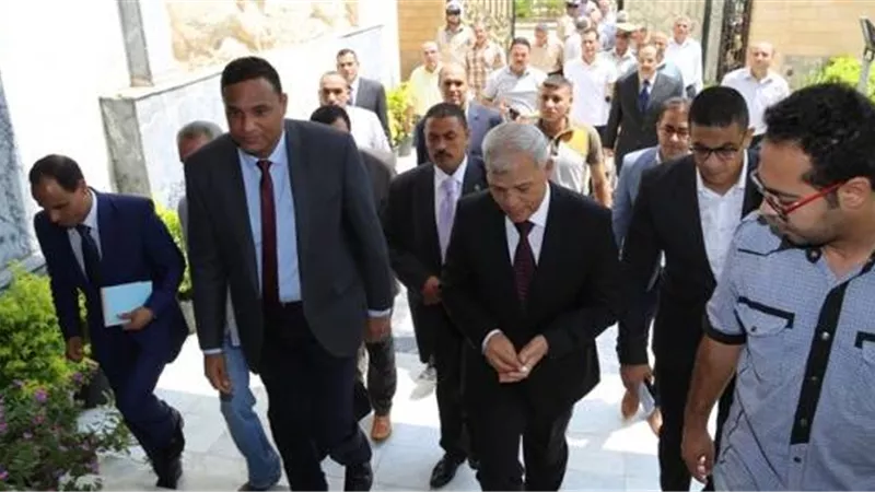 الكشف علي ألف و 200 حالة أمراض عيون بالمجان بالمنوفية