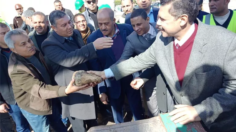 أبو اليزيد : انتاج 3 الاف طن سكر يوميا .. ونقل المحصول مجانا