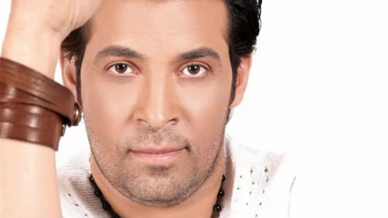 سعد الصغير على عربية فول بالشارع مع المواطنين .. صور
